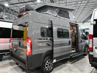 2027 Winnebago SOLIS — photo 29 view