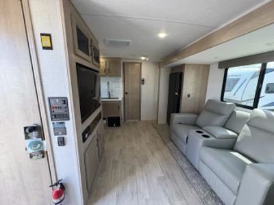 2024 Palomino Solaire - Photo 20