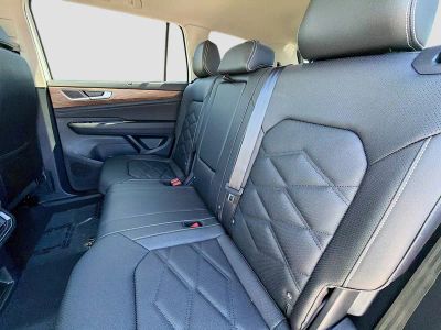 2026 Volkswagen Atlas — photo 21 view