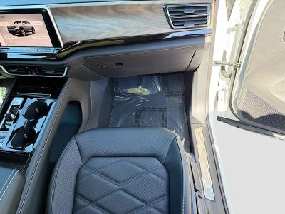 2026 Volkswagen Atlas — photo 17 view