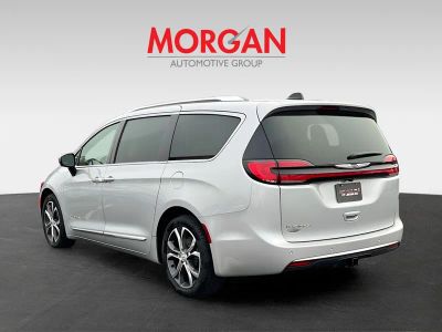 2026 Chrysler Pacifica — detail view