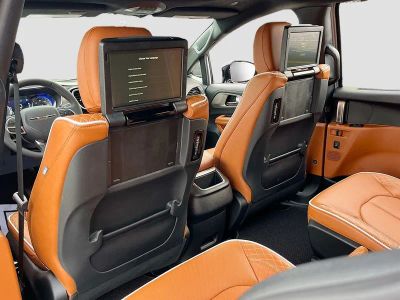 2026 Chrysler Pacifica — photo 26 view
