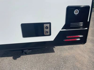 2026 Brinkley RV Model IX - Photo 5