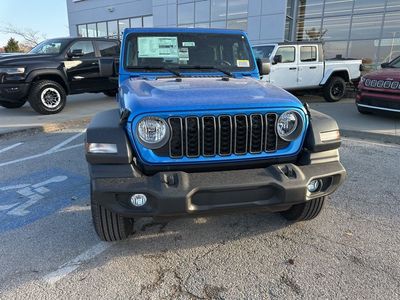 2026 Jeep Wrangler - Photo 7