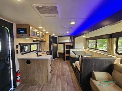 2027 Forest River Cherokee Grey Wolf — photo 11 view