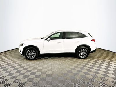 2024 Mercedes-Benz GLC - Photo 3