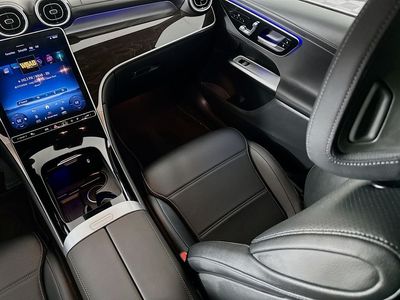 2024 Mercedes-Benz GLC - Photo 22