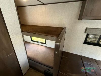 2021 Dutchmen RV Coleman — photo 28 view
