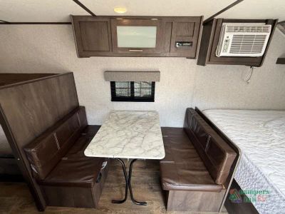 2021 Dutchmen RV Coleman — photo 20 view