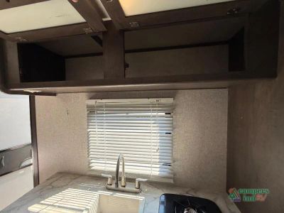 2021 Dutchmen RV Coleman — photo 19 view