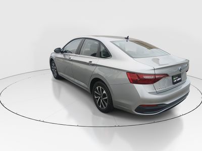 2024 Volkswagen Jetta - Photo 5
