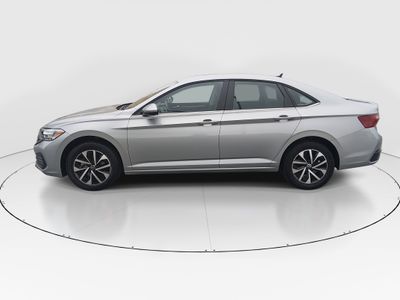 2024 Volkswagen Jetta - Photo 4