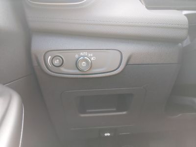 2025 Chevrolet Trailblazer - Photo 13