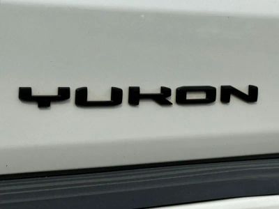 2024 GMC Yukon XL - Photo 10