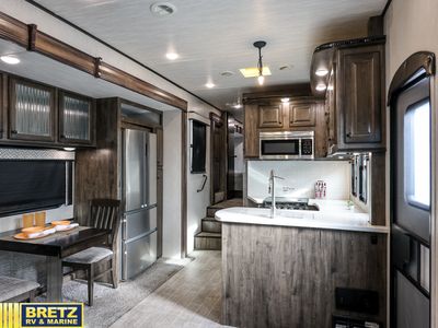 2019 Heartland Bighorn Traveler - Photo 17