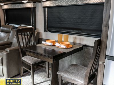 2019 Heartland Bighorn Traveler - Photo 10