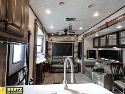2019 Heartland Bighorn Traveler - Photo 9