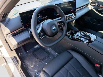 2026 BMW i5 — photo 26 view