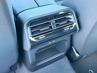 2026 BMW i5 — photo 20 view