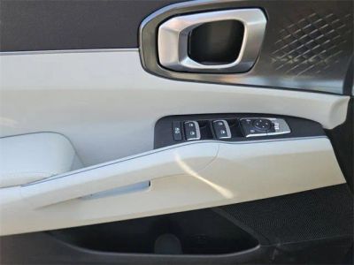 2025 Kia Sorento — photo 22 view