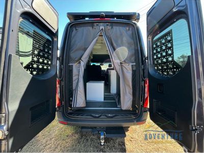 2026 Winnebago Revel - Photo 7
