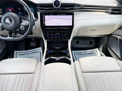 2023 Maserati Grecale — photo 18 view