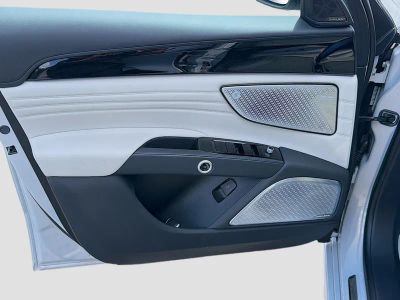 2023 Maserati Grecale — photo 21 view