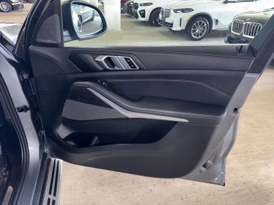 2024 BMW X5 — photo 29 view