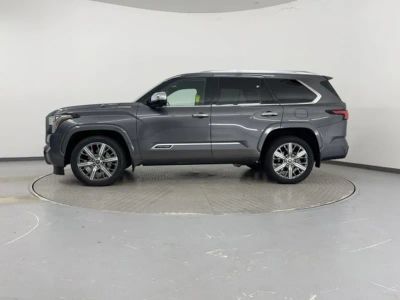 2023 Toyota Sequoia SUV - Photo 6