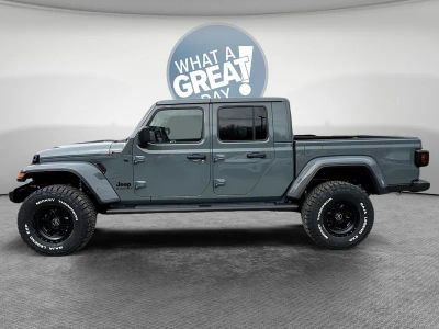 2025 Jeep Gladiator — rear three-quarter view