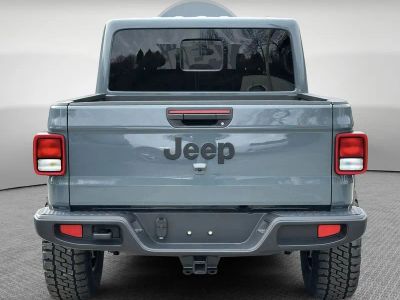 2025 Jeep Gladiator — interior view