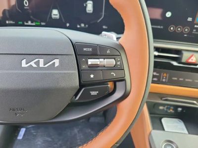 2026 Kia Sportage Plug-In Hybrid — photo 12 view