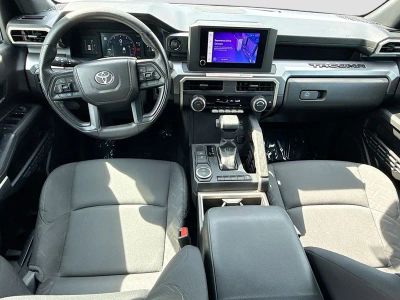2024 Toyota Tacoma — photo 15 view