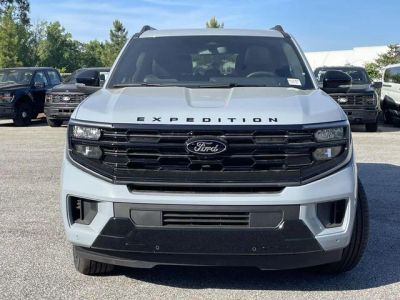 2026 Ford Expedition - Photo 6