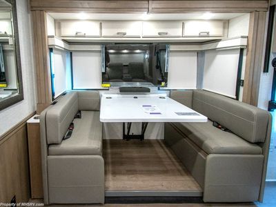 2026 Thor Motor Coach Riviera - Photo 9