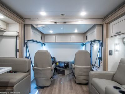2026 Thor Motor Coach Riviera - Photo 4