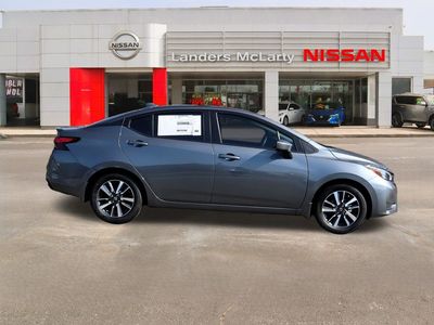 2025 Nissan Versa - Photo 2