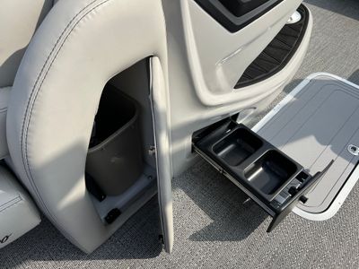 2026 Barletta Lusso L25UA - Photo 26