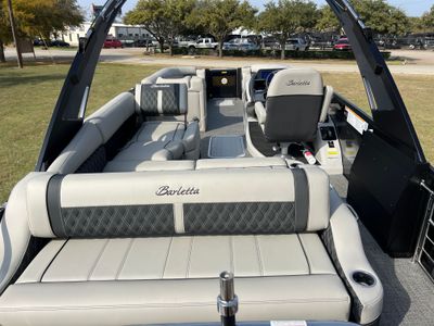 2026 Barletta Lusso L25UA - Photo 3