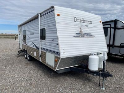 2007 Dutchmen RV Dutchmen — front three-quarter view