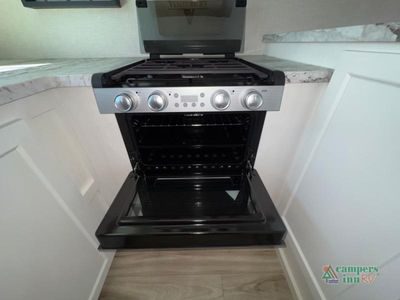 2026 Venture RV Stratus - Photo 17