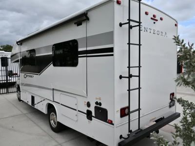 2027 Entegra ODYSSEY — photo 42 view