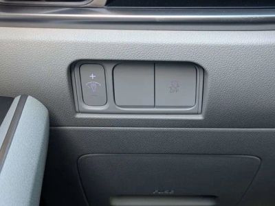 2025 Kia Sorento — photo 24 view
