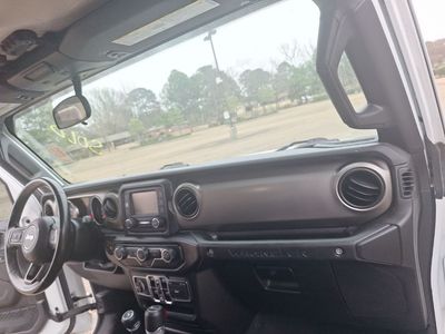 2020 Jeep Wrangler - Photo 44