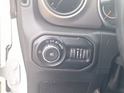 2020 Jeep Wrangler - Photo 46