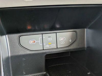 2025 Kia Sorento — photo 23 view