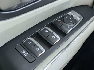2025 Kia Sorento — photo 26 view