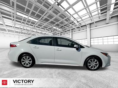 2025 Toyota Corolla - Photo 2