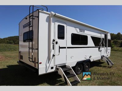 2026 Winnebago Thrive - Photo 5