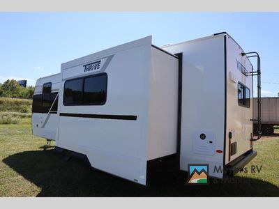 2026 Winnebago Thrive - Photo 4
